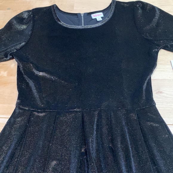 LuLaRoe Elegant Amelia dress.  XL.  Velvet feel with gold sparkle thread.  NWT. - Picture 3 of 7